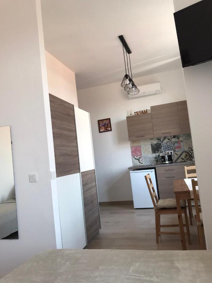 Studio Apartmani Paola Rijeka Bagian luar foto
