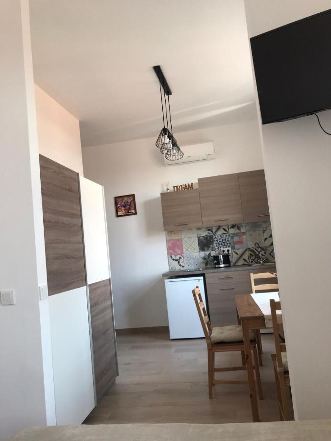 Studio Apartmani Paola Rijeka Bagian luar foto