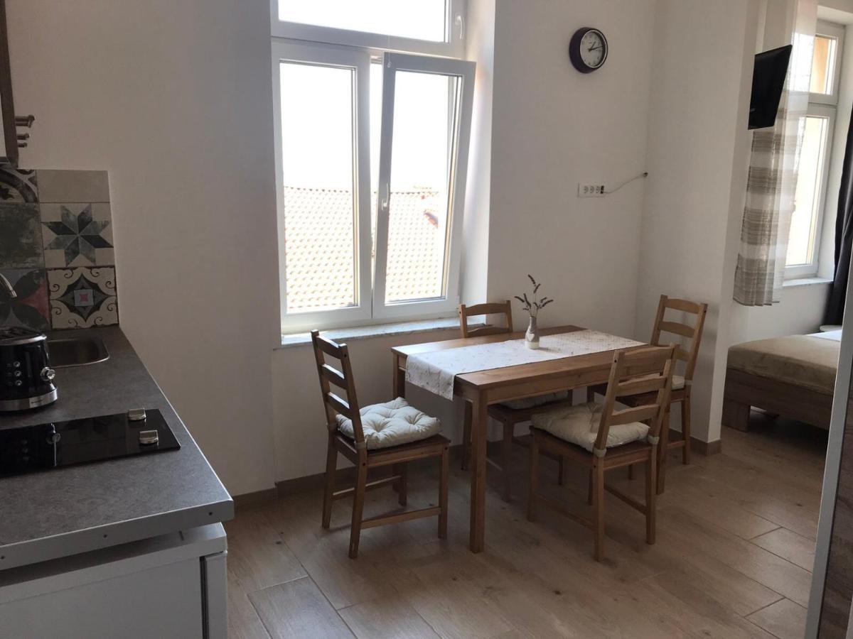 Studio Apartmani Paola Rijeka Bagian luar foto
