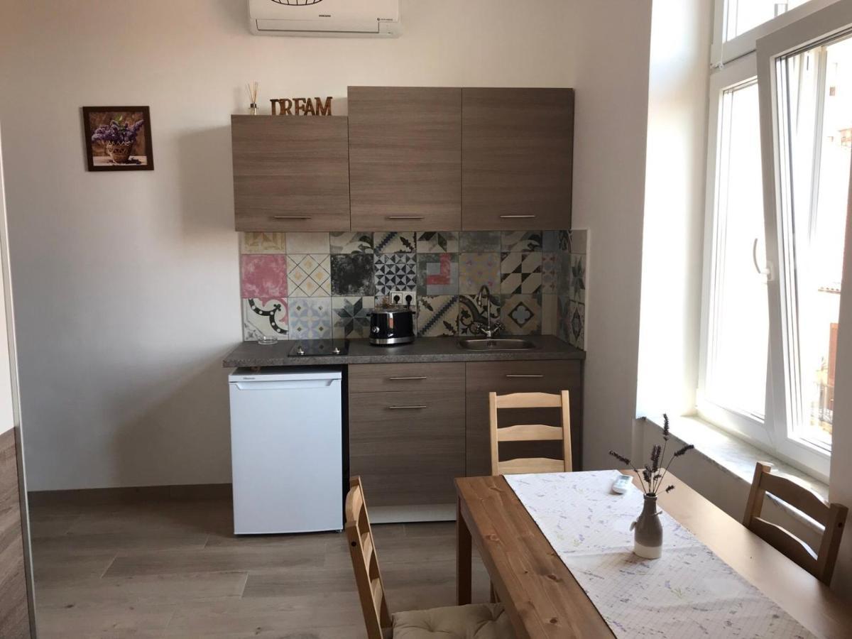 Studio Apartmani Paola Rijeka Bagian luar foto