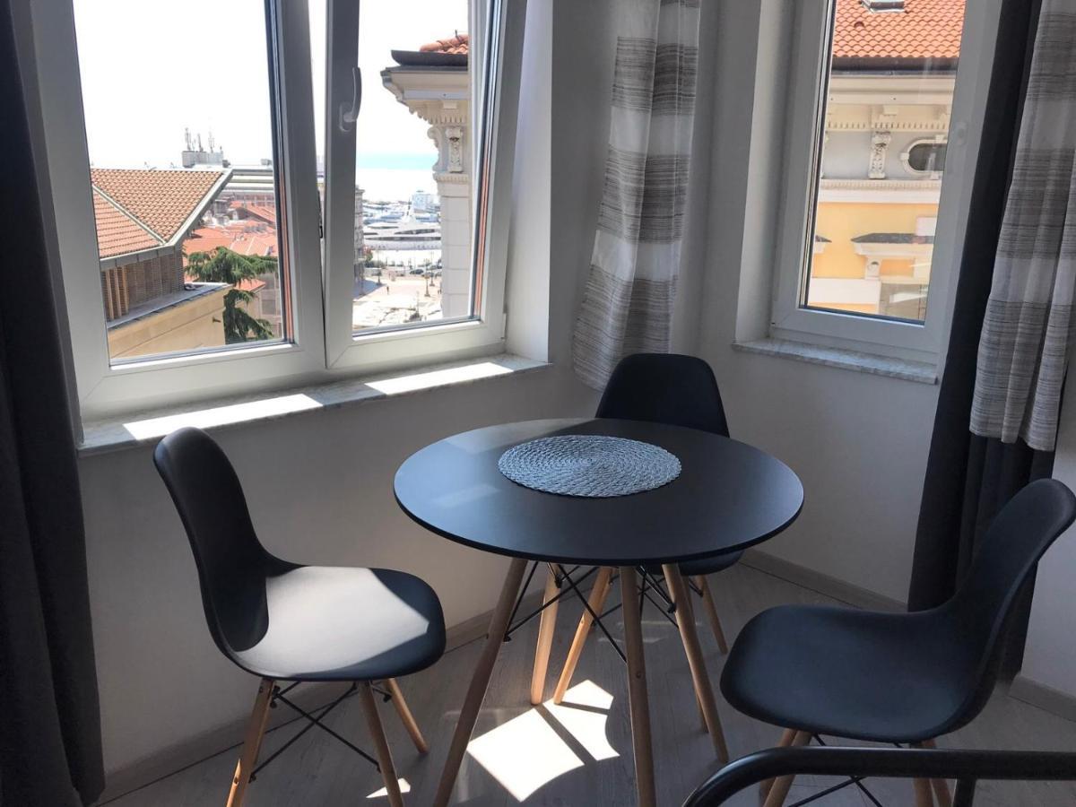 Studio Apartmani Paola Rijeka Bagian luar foto