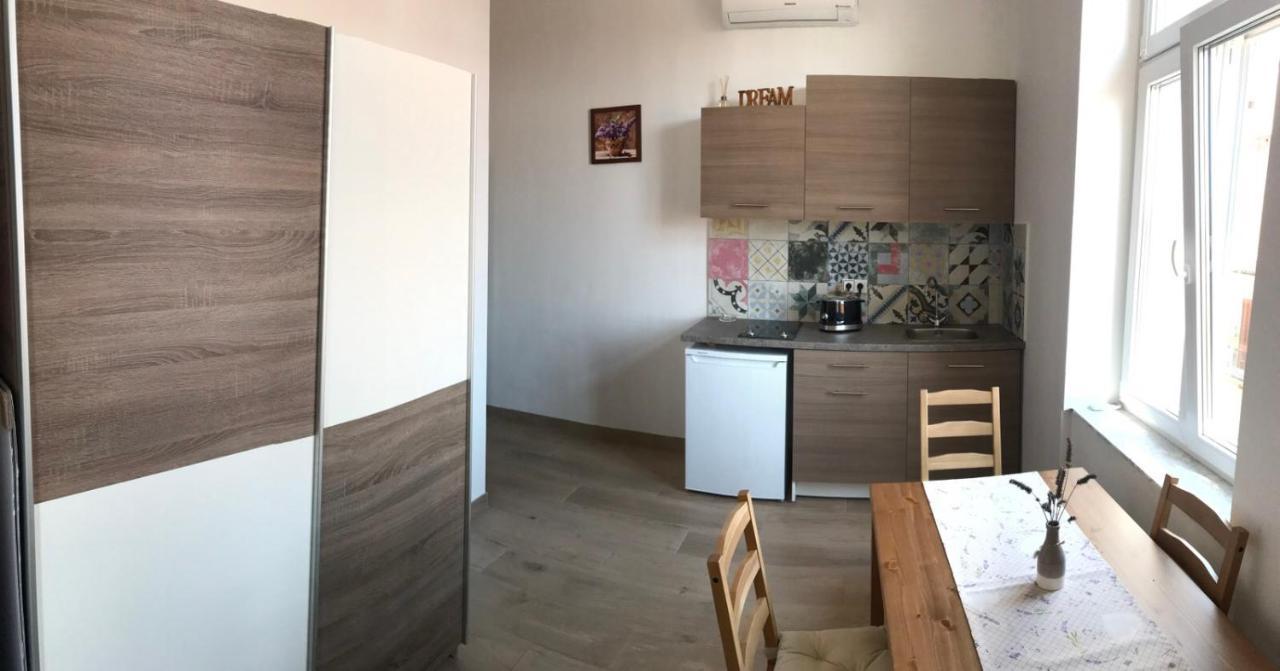 Studio Apartmani Paola Rijeka Bagian luar foto