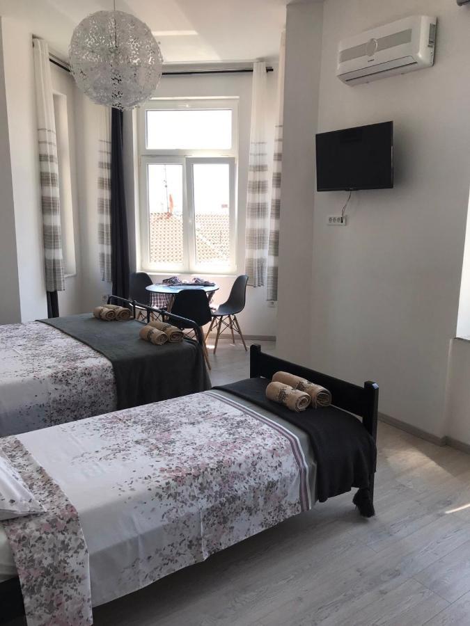 Studio Apartmani Paola Rijeka Bagian luar foto