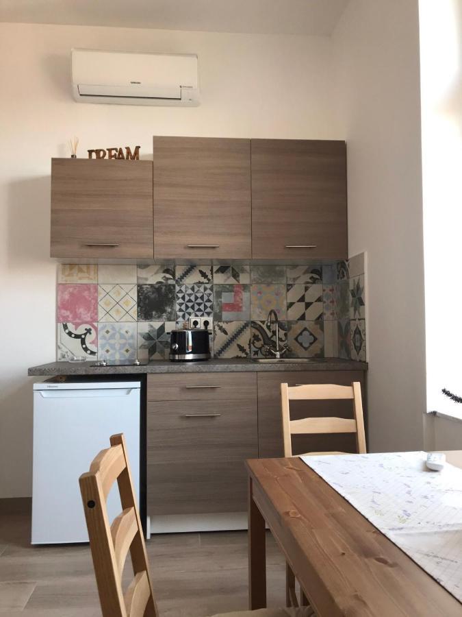 Studio Apartmani Paola Rijeka Bagian luar foto
