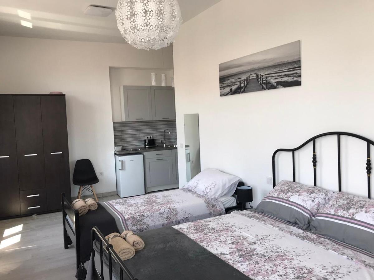 Studio Apartmani Paola Rijeka Bagian luar foto