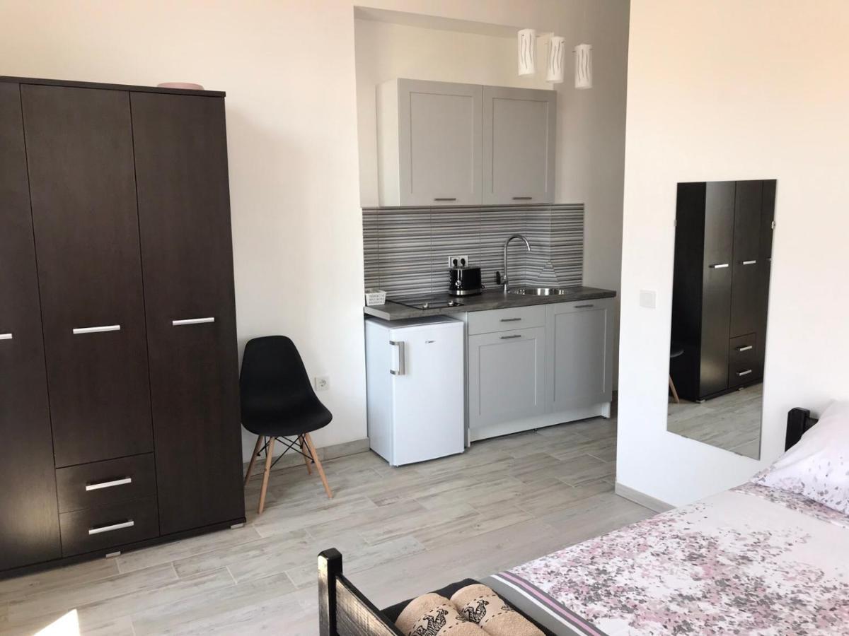 Studio Apartmani Paola Rijeka Bagian luar foto